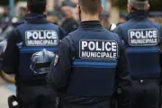 Motard interpellé après un rodéo urbain et une course-poursuite à Grasse