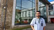 À Nanterre, le docteur Bensaïdi porte la voix des médecins étrangers en France