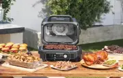 Ninja Woodfire Pro Connect XL : le barbecue connecté qui révolutionne vos grillades