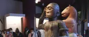 Nouvelle loi française simplifie la restitution d'œuvres pillées pendant la colonisation