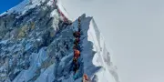 Népal : record de permis pour l'Everest, inquiétudes sur la sécurité