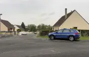 Obsèques de Chloé, 14 ans, à Fère-en-Tardenois : 300 personnes rassemblées