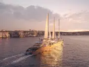 Orient Express Corinthian : le plus grand voilier du monde bientôt en mer