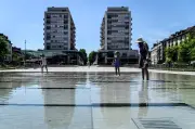 Pau sous 35°C : chaleur précoce et ruelles désertées le lundi férié