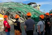 Philippines : 19 disparus après l'effondrement d'un immeuble en construction