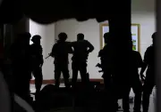 Philippines : fusillade au Sénat où s'est réfugié un proche de Duterte
