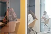Plans de performance en entreprise : un rouleau compresseur qui pousse les salariés vers la sortie
