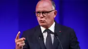 Polémique Carpentras : Édouard Philippe raille le RN, Le Pen s'insurge