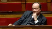 Présidentielle 2027 : Hollande mobilise ses fidèles pour lancer sa campagne