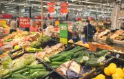 Que Choisir dénonce des marges excessives sur les fruits et légumes bio