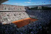 Roland-Garros : un aviateur derrière le légendaire tournoi de tennis