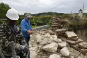 Saint-Germain-du-Salembre : des bénévoles restaurent le colombier