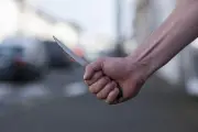 Schizophrène condamné à 9 mois ferme pour extorsion avec un couteau