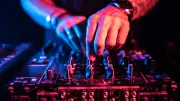 Shlømo accusé d'agressions sexuelles : la scène hard techno secouée