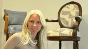 Sophie Dhaese, tapissière, ouvre son atelier La belle histoire