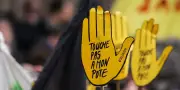 Soupçons de discriminations à Roissy : SOS Racisme saisit le Défenseur des droits