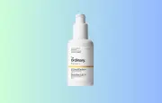 Sérum solaire The Ordinary : protection UV légère à moins de 20 euros