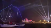 Sydney : 89 drones tombent dans un bassin lors d'un spectacle