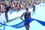 Triathlon : Cassandre Beaugrand remporte la WTCS d'Alghero, Léonie Périault 5e