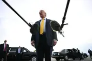Trump menace l'Iran tout en étudiant un plan de paix iranien