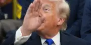 Trump répète un mensonge récurrent sur l'aide à l'Ukraine