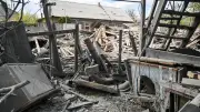 Ukraine : un mort et quatre blessés après une frappe de drone russe à Kherson
