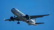 Un avion percute un piéton au décollage à Denver, au moins un blessé