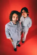 Un duo local en première partie de Feu Chatterton à Grenoble