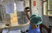 Un médecin américain atteint d'Ebola sera soigné à Berlin