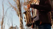 Un randonneur perdu 6 jours dans une grotte sauvé grâce à son saxophone