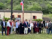 Urval perpétue la tradition de l'arbre de mai