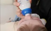 Vente de lait maternel sur les réseaux sociaux : une pratique dangereuse
