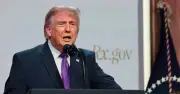 Victoire inattendue des démocrates au Sénat contre Trump sur l'Iran
