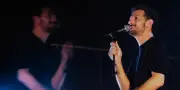 Vincent Dedienne : un gala musical réussi au Théâtre du Rond-Point