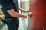 Violences conjugales : un an de prison ferme pour avoir contacté sa victime
