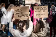 Violences sexuelles à Paris : les parents saluent les excuses d'Emmanuel Grégoire
