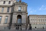 Vol à 88 millions d'euros au Louvre : un film et une série documentaire en préparation