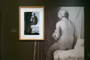 Vues de dos : l'envers fait corps dans une exposition fascinante