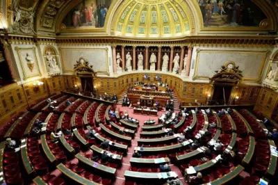 1er-Mai : le Sénat adopte le texte autorisant le travail des boulangers et fleuristes