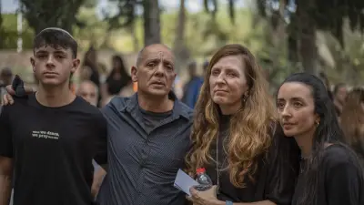 7 octobre : la mère de Shani Louk attaque AP et Reuters en justice