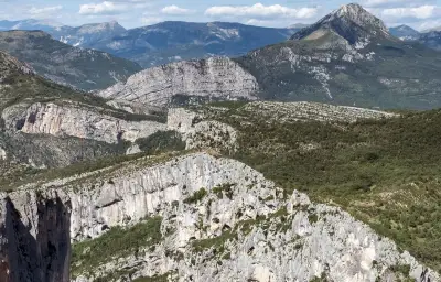Accident d'hélicoptère dans le Verdon : un homme de 70 ans décède