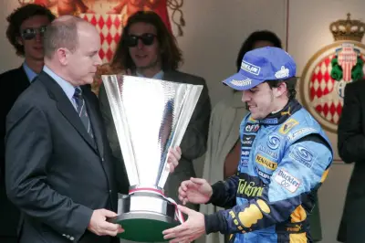 Alonso et Hamilton, les papis de la F1, toujours en piste à Monaco