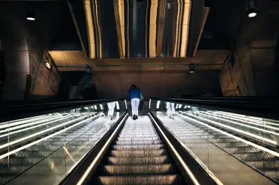 Amende de 200 euros pour avoir remonté un escalator à l'arrêt à Paris