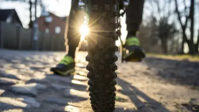 Avignon : un enfant de 10 ans renversé par un scooter, le conducteur en fuite