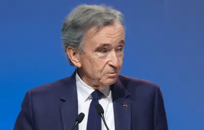 Bernard Arnault : une biographie critique secoue le monde du luxe