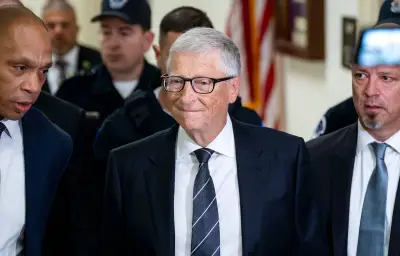 Bill Gates entendu par le Congrès américain sur ses liens avec Epstein
