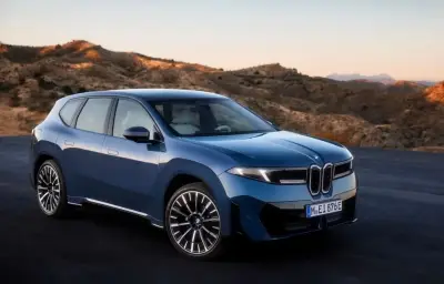 BMW iX3 40 : une version d'accès à 64.950 euros, 637 km d'autonomie