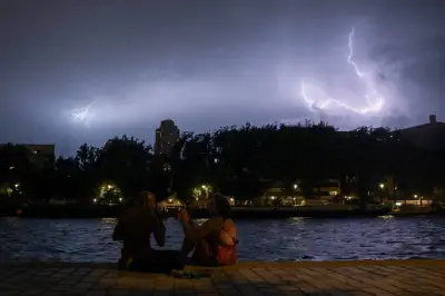 Canicule, Nouvelle-Calédonie, Mondial : le week-end en bref