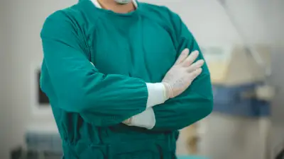 Chirurgien mis en examen pour viols et photos de patientes au Mans