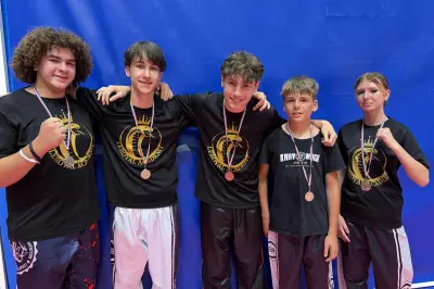 Cinq podiums pour les jeunes kick-boxeurs de la Leroyal Academy à la coupe régionale